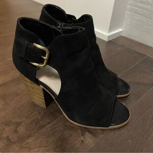 Fergalicious by Fergie Revenge Black Peep Toe Heeled Boots Women’s Size 8.5